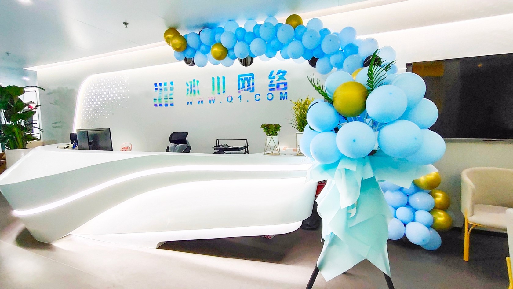 昔日“出海黑马”冰川网络去年预亏超2亿，股价却一度大涨！四季度或盈利？