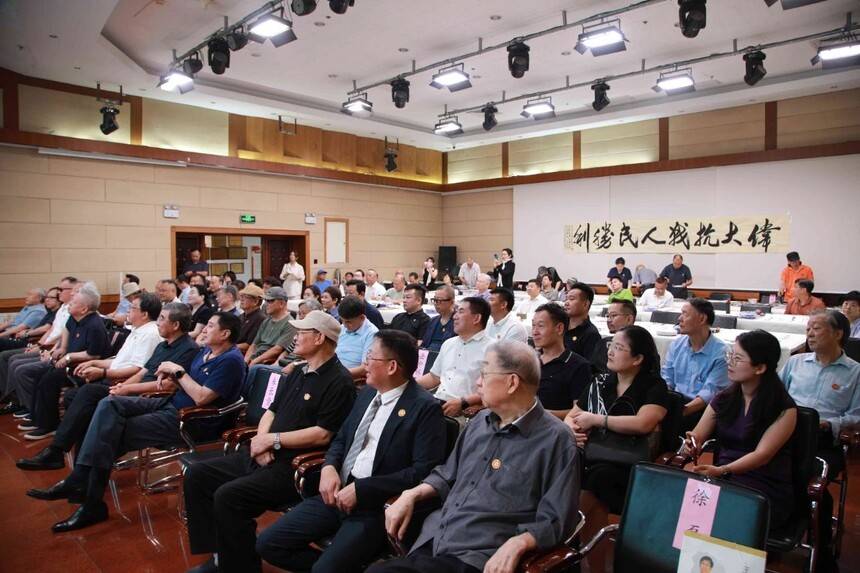 纪念中国人民抗日战争胜利80周年主题笔会在京举办(图2)