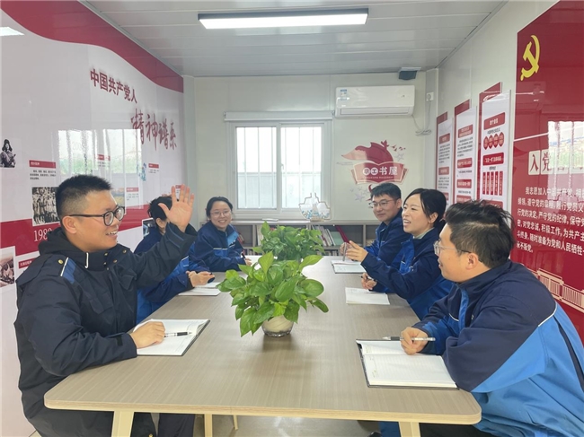 党群活动室忆厂史 故事分享凝共识(图2)